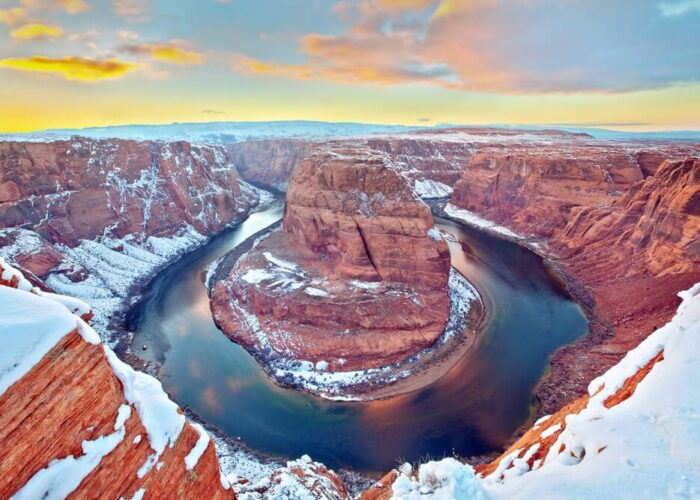 Photo of snowy landscape during a grand canyon winter hiking tour.